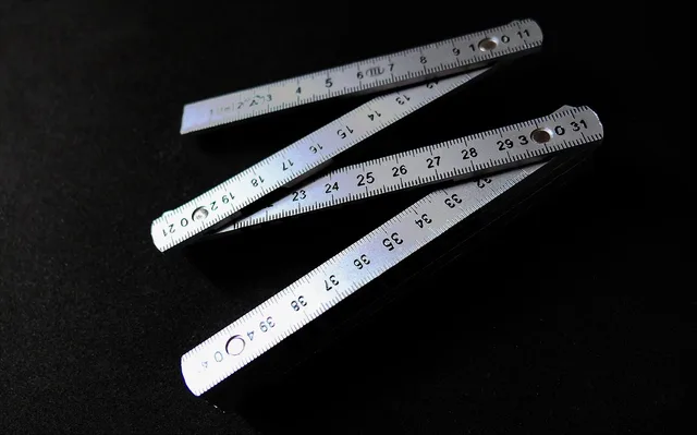 members to scale, folding rule, measure up, craft, centimeters, classification, number, measure, meter, unit of measurement, measurement, meter measure. Hur mäter du tillväxt i en svensk delbransch?